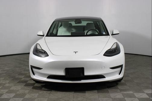 2022 Tesla Model 3 Standard Range