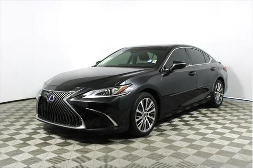 2020 Lexus ES 300h Base