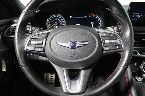 2023 Genesis G70 2.0T RWD