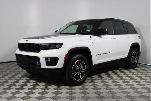 2023 Jeep Grand Cherokee 4xe Trailhawk
