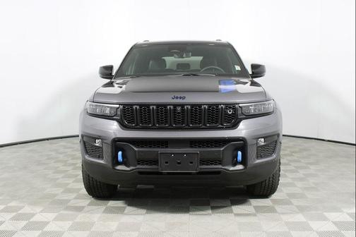 Baltic Gray Metallic Clearcoat 2022 Jeep Grand Cherokee 4xe Trailhawk