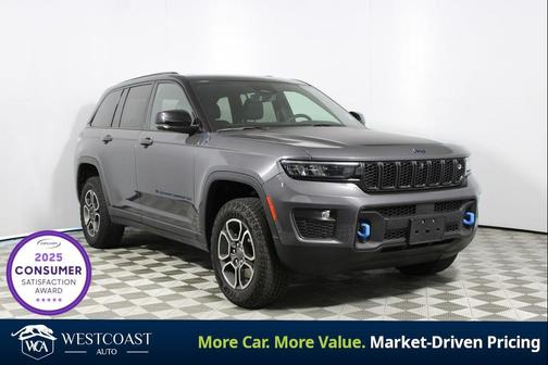 Baltic Gray Metallic Clearcoat 2022 Jeep Grand Cherokee 4xe Trailhawk
