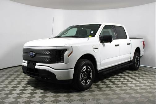 2023 Ford F-150 Lightning XLT