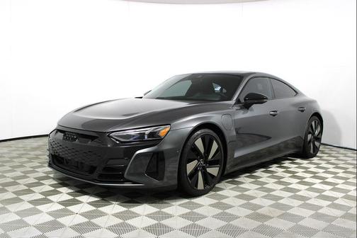 2022 Audi e-tron GT Prestige