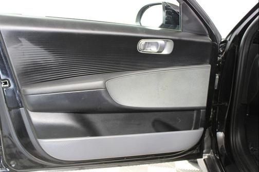 Onyx Black 2024 Hyundai IONIQ 6 SE