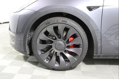 2023 Tesla Model Y Performance Dual Motor All-Wheel Drive