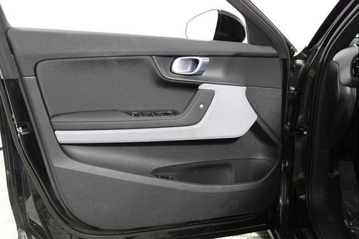 2022 Polestar 2 Long Range Dual Motor