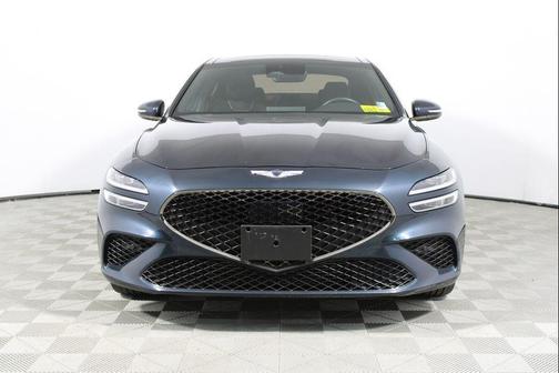 2023 Genesis G70 2.0T RWD