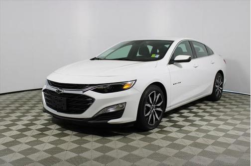 2023 Chevrolet Malibu FWD RS