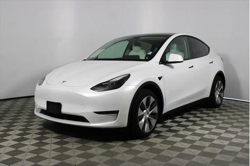 2023 Tesla Model Y Long Range Dual Motor All-Wheel Drive