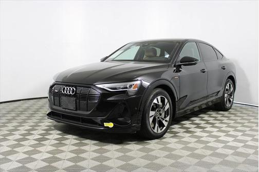 2022 Audi e-tron Sportback S line Premium