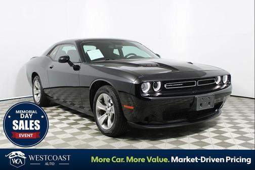Pitch Black Clearcoat 2021 Dodge Challenger SXT