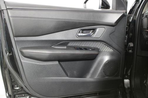 2024 Nissan ARIYA VENTURE+