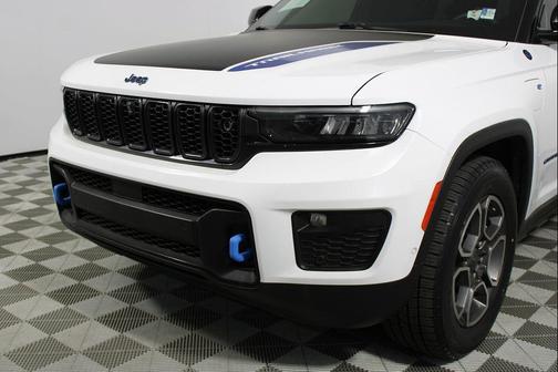 2022 Jeep Grand Cherokee 4xe Trailhawk