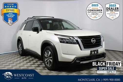 2023 Nissan Pathfinder SL FWD