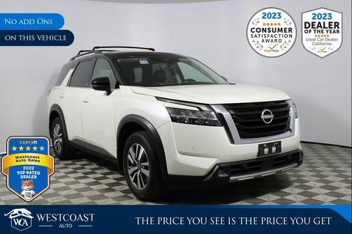 2023 Nissan Pathfinder SL FWD