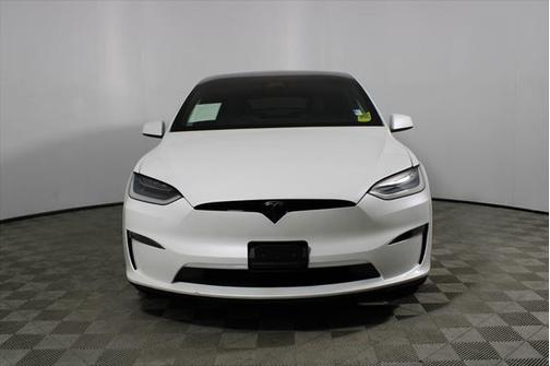 2022 Tesla Model X Plaid Tri Motor All-Wheel Drive