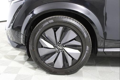 2024 Nissan ARIYA VENTURE+