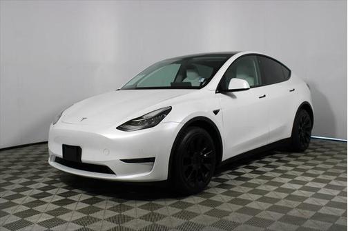 2022 Tesla Model Y Long Range Dual Motor All-Wheel Drive