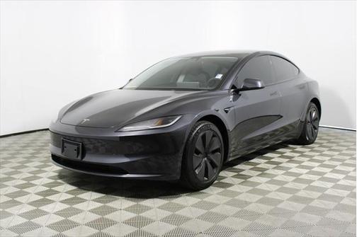 2025 Tesla Model 3 Long Range