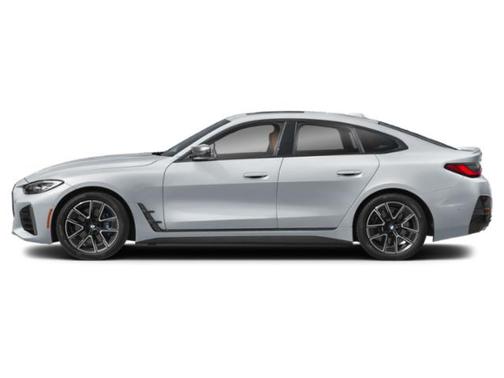 2024 BMW M440 i