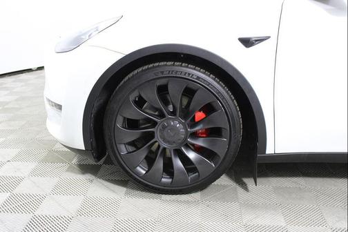 2022 Tesla Model Y Performance Dual Motor All-Wheel Drive
