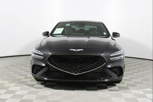 2023 Genesis G70 2.0T RWD