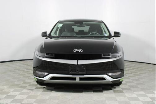 2023 Hyundai IONIQ 5 SE