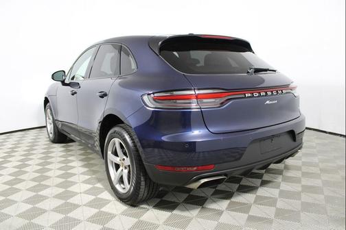 Night Blue Metallic 2019 Porsche Macan Macan