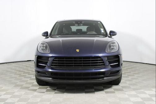 Night Blue Metallic 2019 Porsche Macan Macan