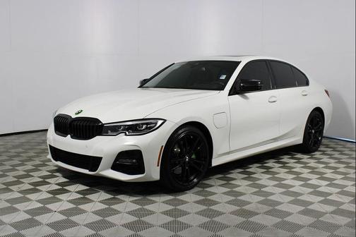 2021 BMW 330e 330e