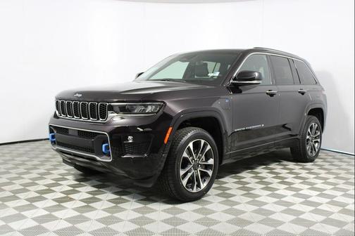 2022 Jeep Grand Cherokee 4xe Overland
