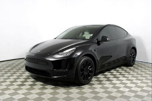 2021 Tesla Model Y Standard Range Rear-Wheel Drive