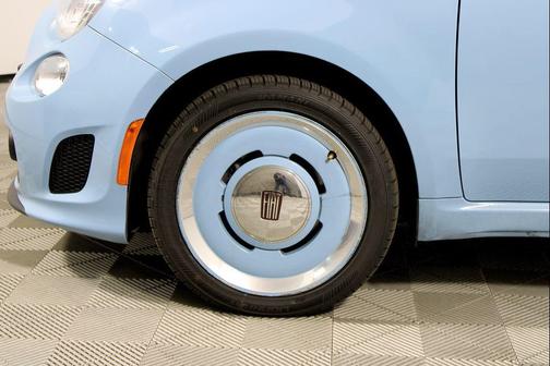 2019 FIAT 500C Retro