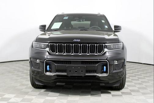 2023 Jeep Grand Cherokee 4xe Overland
