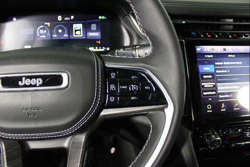 2023 Jeep Grand Cherokee 4xe Overland