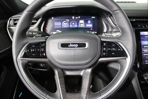 2023 Jeep Grand Cherokee 4xe Overland