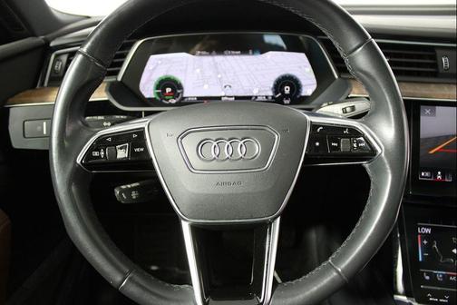 2022 Audi e-tron Sportback S line Prestige