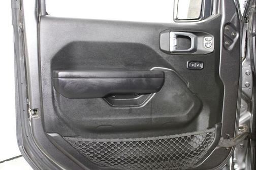 2021 Jeep Gladiator Willys 4x4