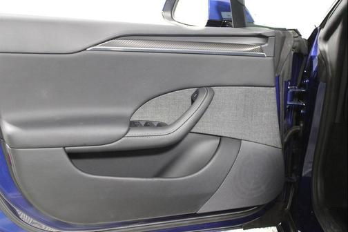 Deep Blue Metallic 2021 Tesla Model S Plaid