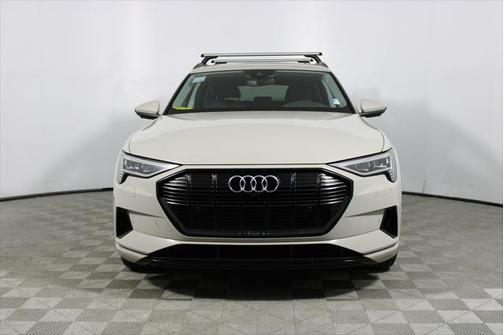 2021 Audi e-tron Premium