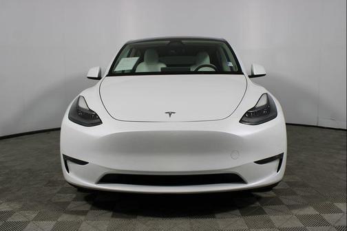 2024 Tesla Model Y Performance Dual Motor All-Wheel Drive