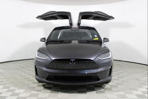2024 Tesla Model X Long Range