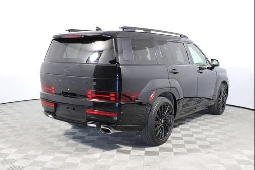 Phantom Black 2025 Hyundai SANTA FE Calligraphy
