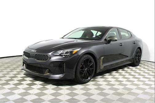 2022 Kia Stinger GT-Line