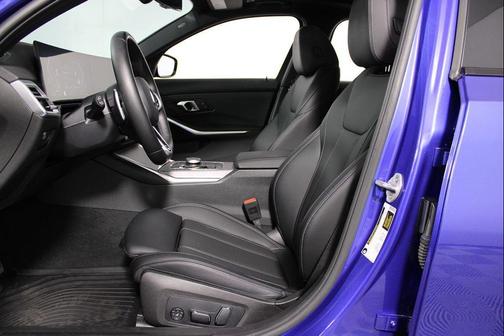 Portimao Blue Metallic 2026 BMW 330 NA