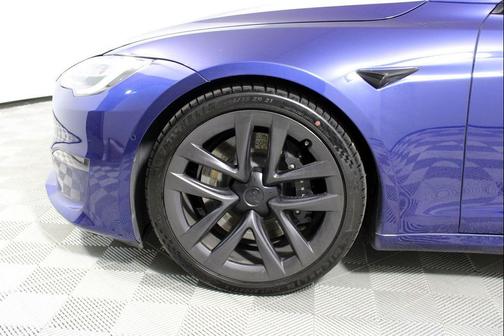 2022 Tesla Model S Plaid