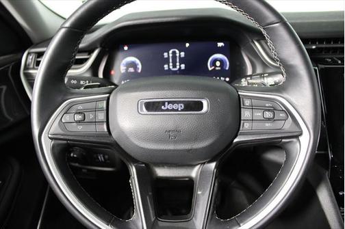 2022 Jeep Grand Cherokee Laredo