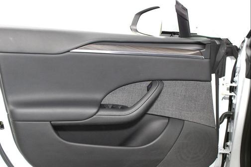 2021 Tesla Model S Long Range