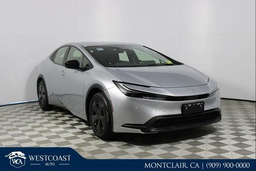 2024 Toyota Prius LE